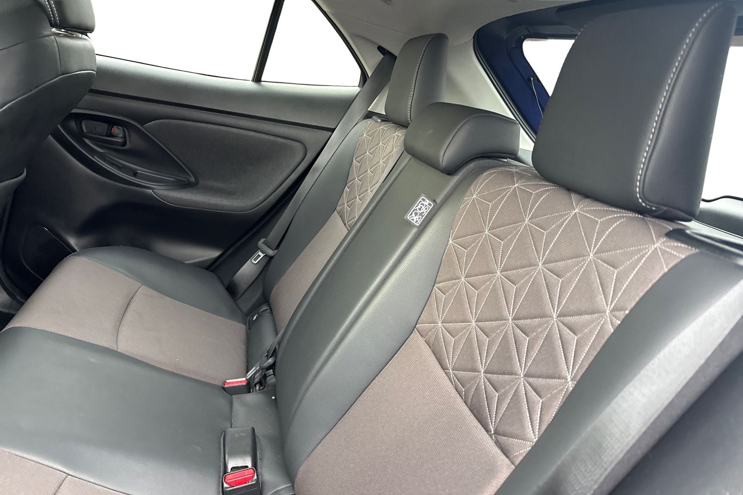 Used Toyota Yaris Cross 2022 for sale - 76435931: Photo 8