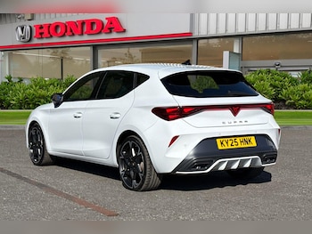 Used Cupra Leon 2025 for sale - 78422200: Photo