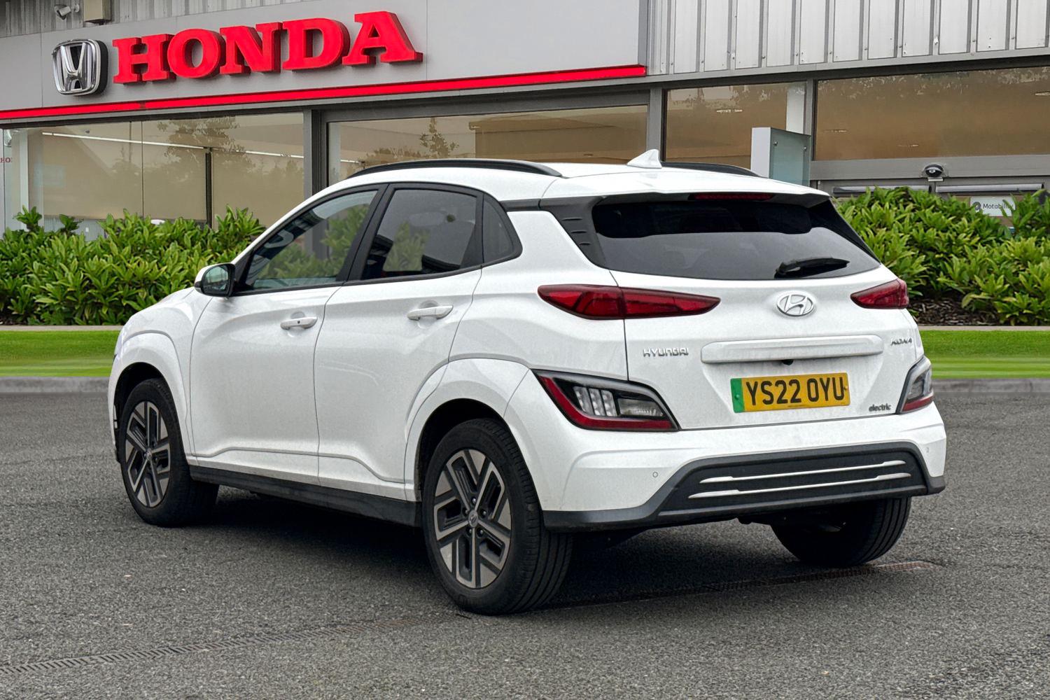 Used Hyundai KONA 2022 for sale - 77355393: Photo 2