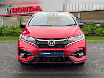 Used Honda Jazz 2018 for sale - 75250572: Photo