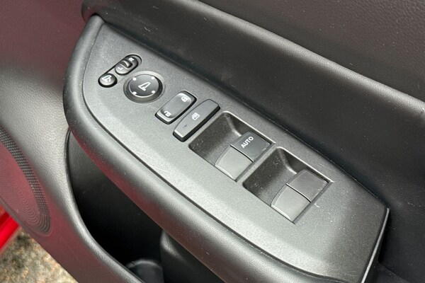 Used Honda Jazz 2021 for sale - 76220299: Photo 23