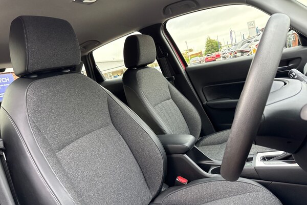 Used Honda Jazz 2021 for sale - 76220299: Photo 24