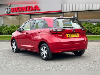 Used Honda Jazz 2021 for sale - 76220299: Photo