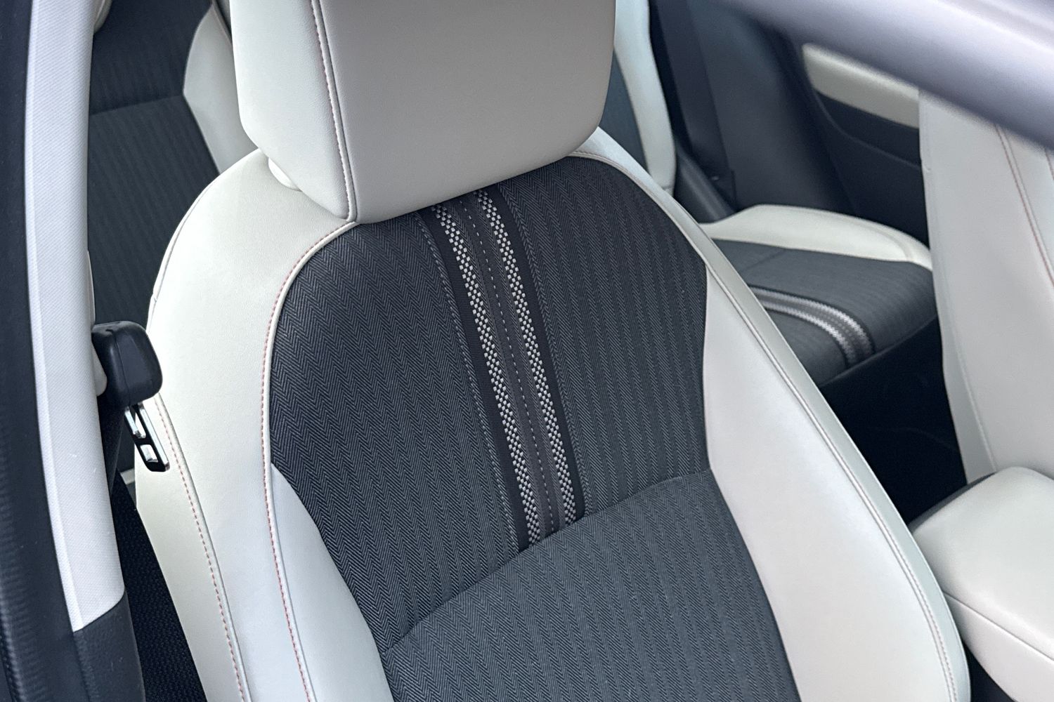 Used Honda HR-V 2022 for sale - 77226357: Photo 30