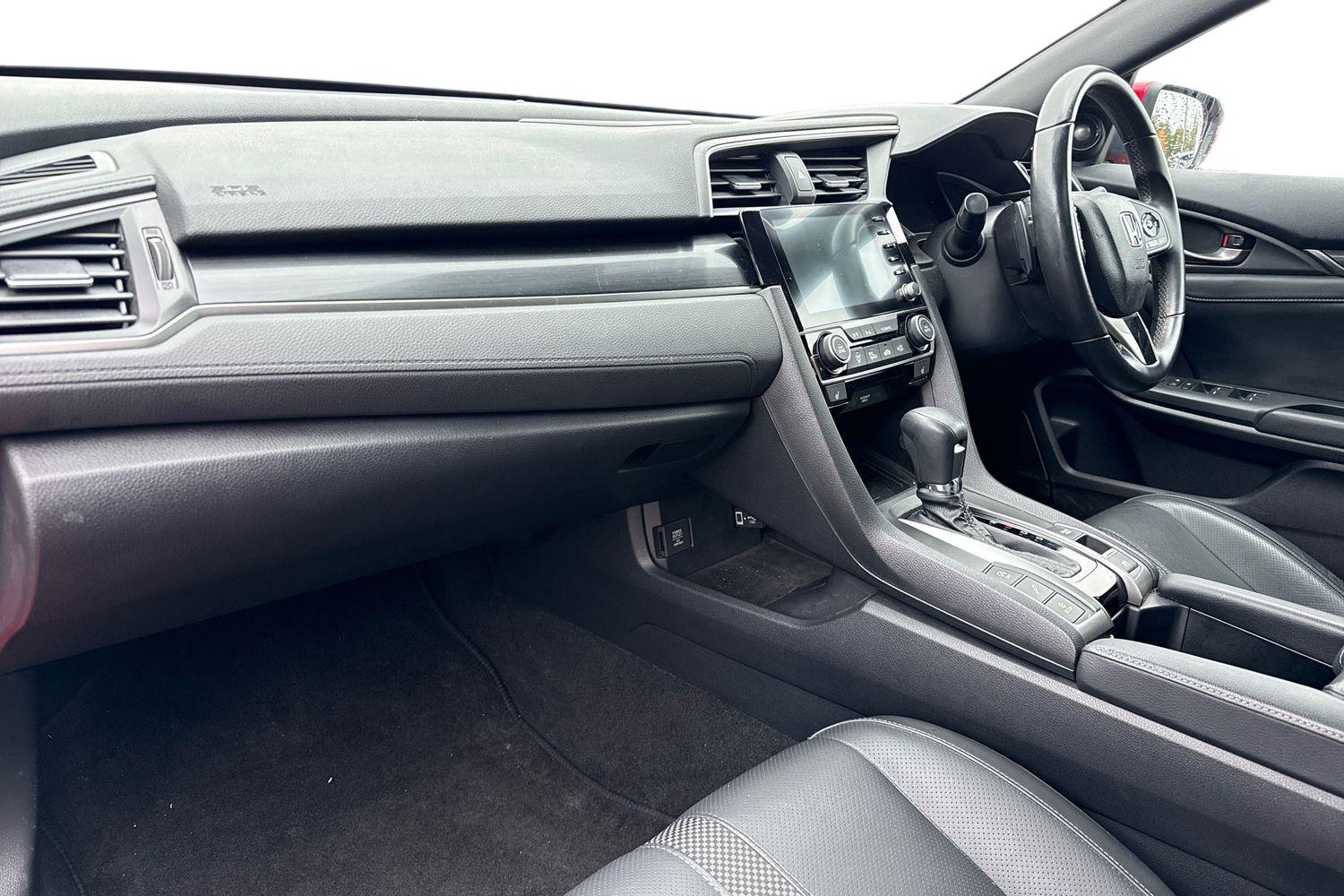 Used Honda Civic 2021 for sale - 76469316: Photo 15