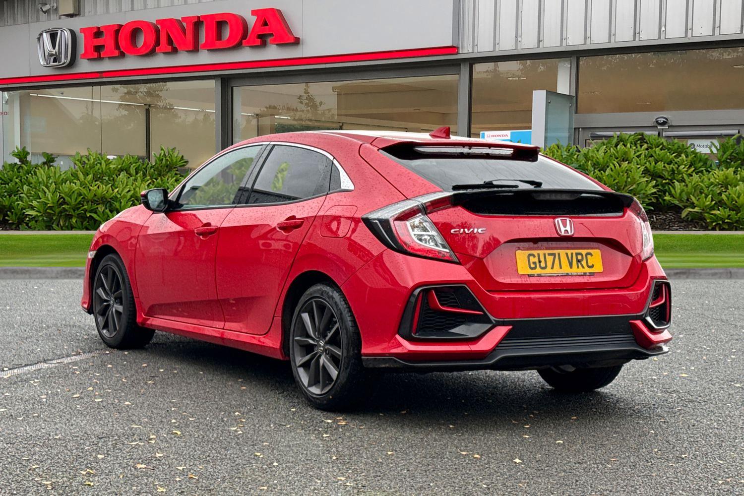 Used Honda Civic 2021 for sale - 76469316: Photo 2