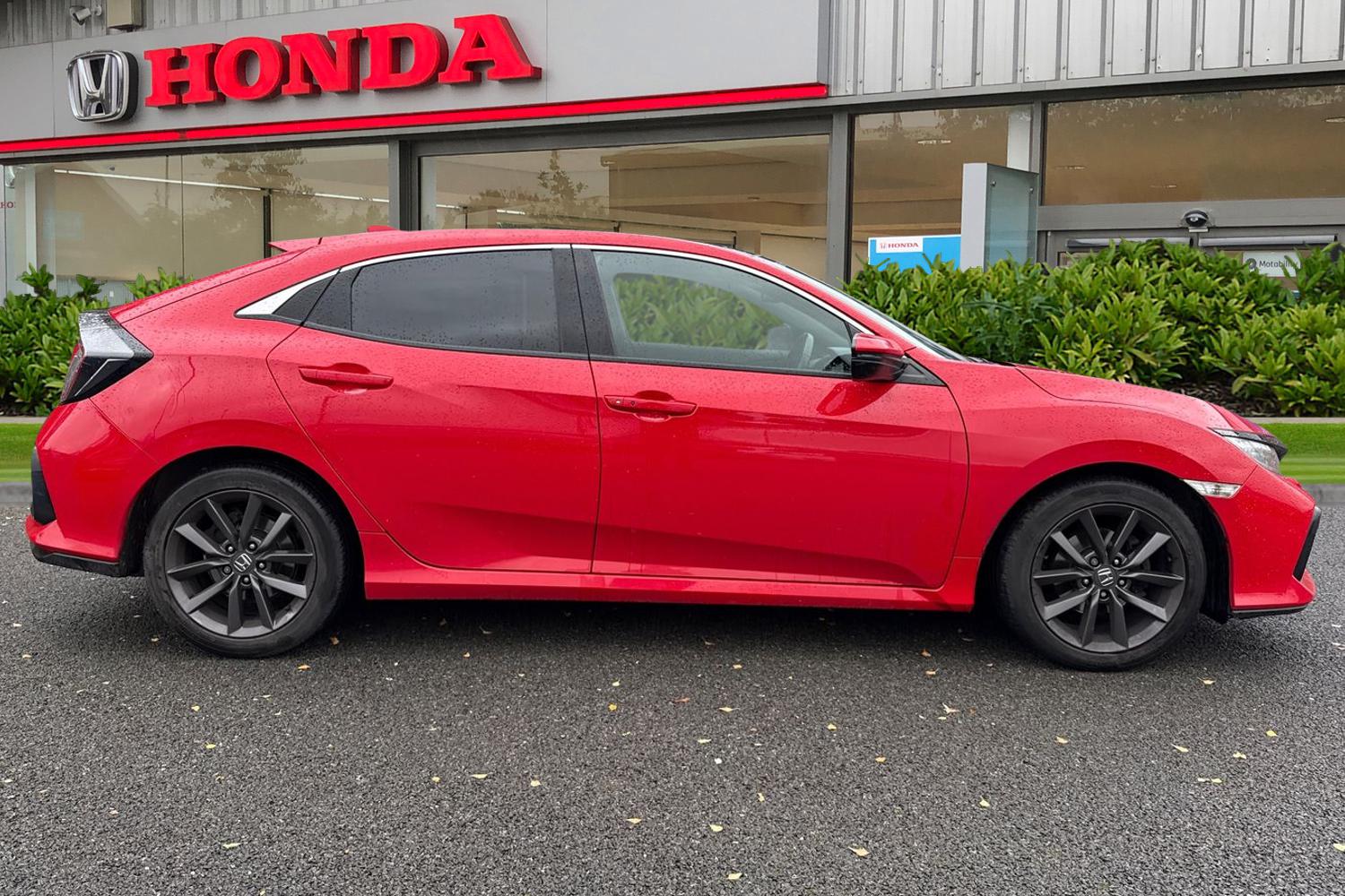 Used Honda Civic 2021 for sale - 76469316: Photo 3