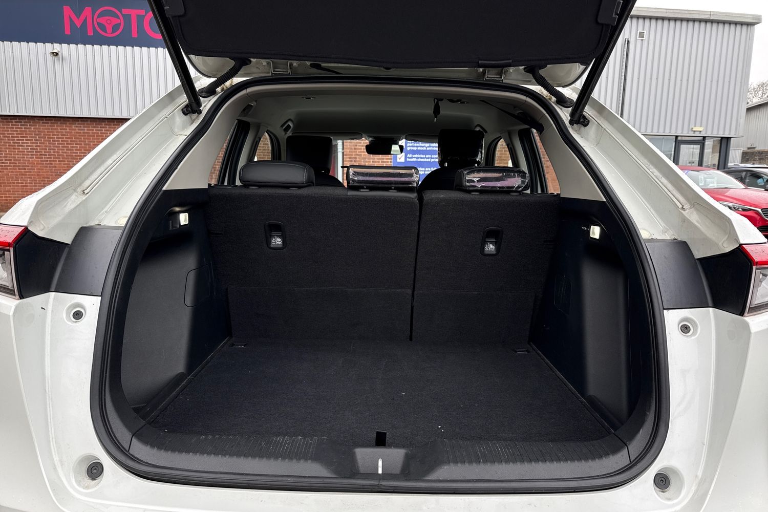 Used Honda HR-V 2023 for sale - 77805145: Photo 8