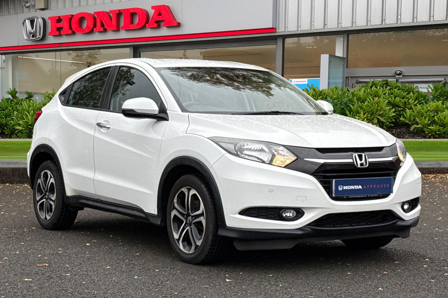 Used Honda HR-V 2016 for sale - 76476054: Photo 1