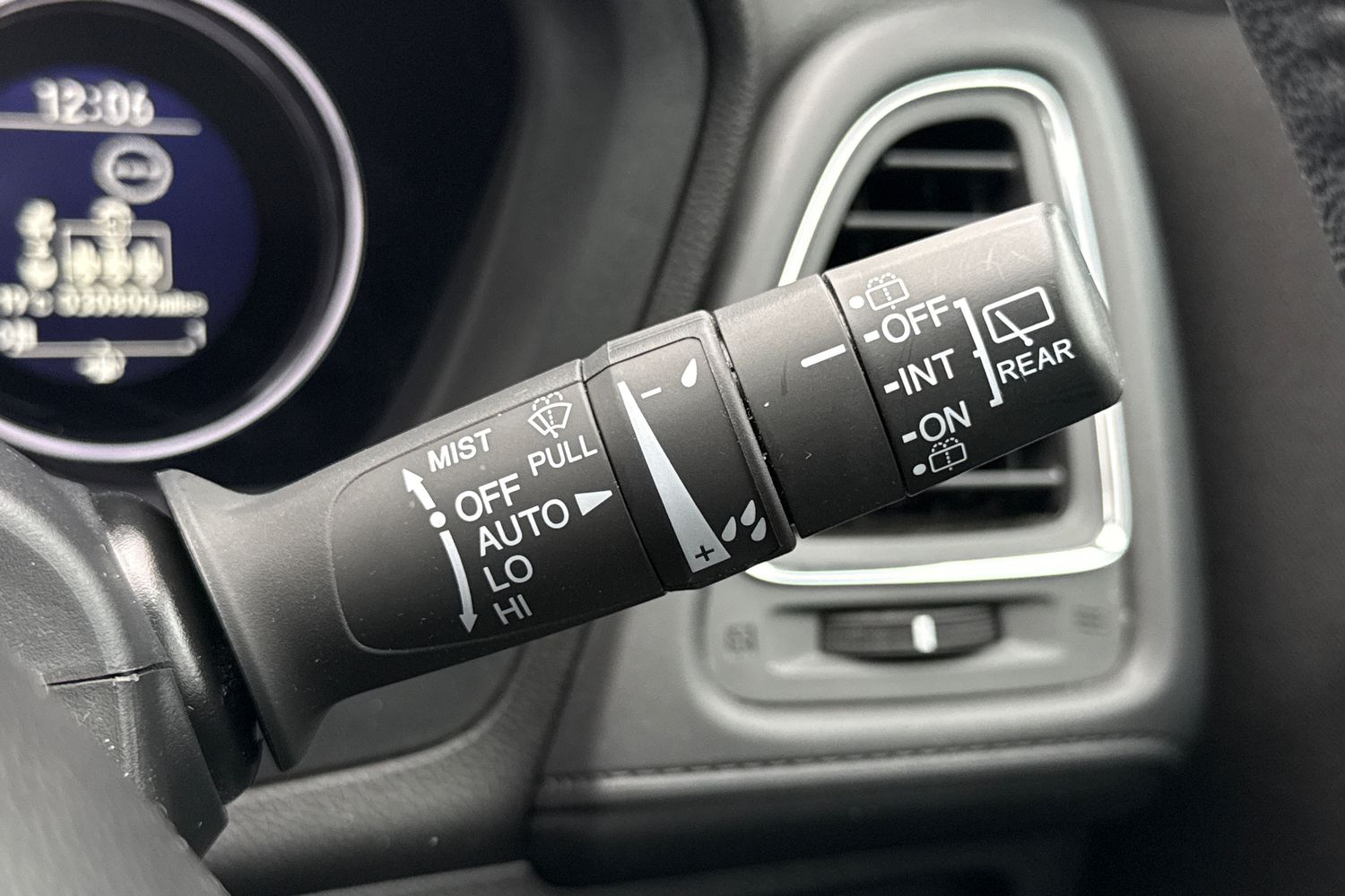 Used Honda HR-V 2016 for sale - 76476054: Photo 28