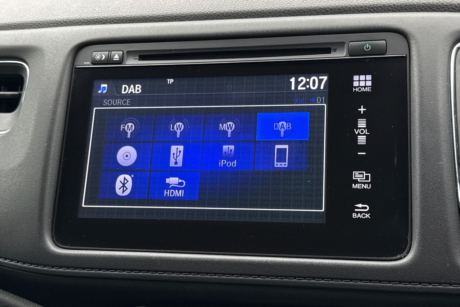 Used Honda HR-V 2016 for sale - 76476054: Photo 32