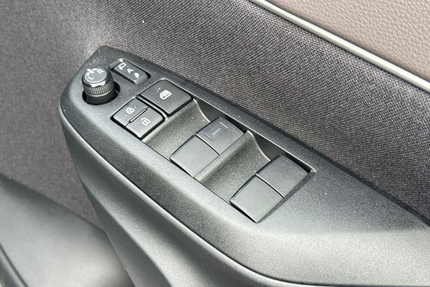 Used Toyota Yaris Cross 2023 for sale - 77608181: Photo 22