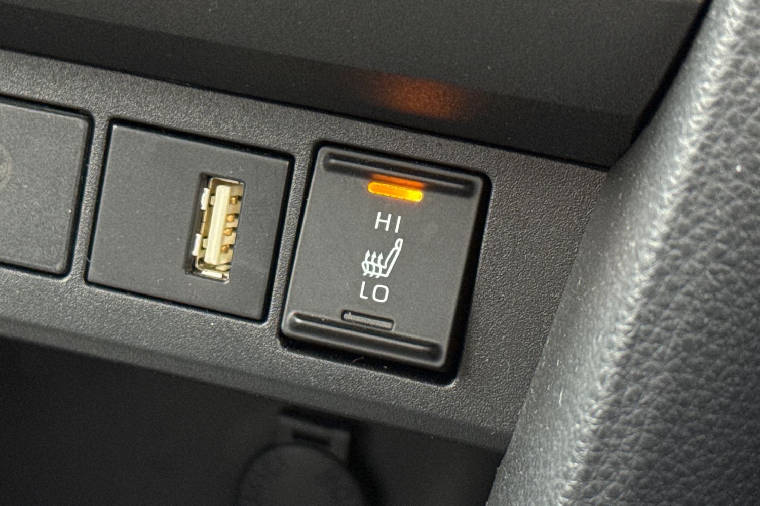 Used Toyota Yaris Cross 2023 for sale - 77608181: Photo 38