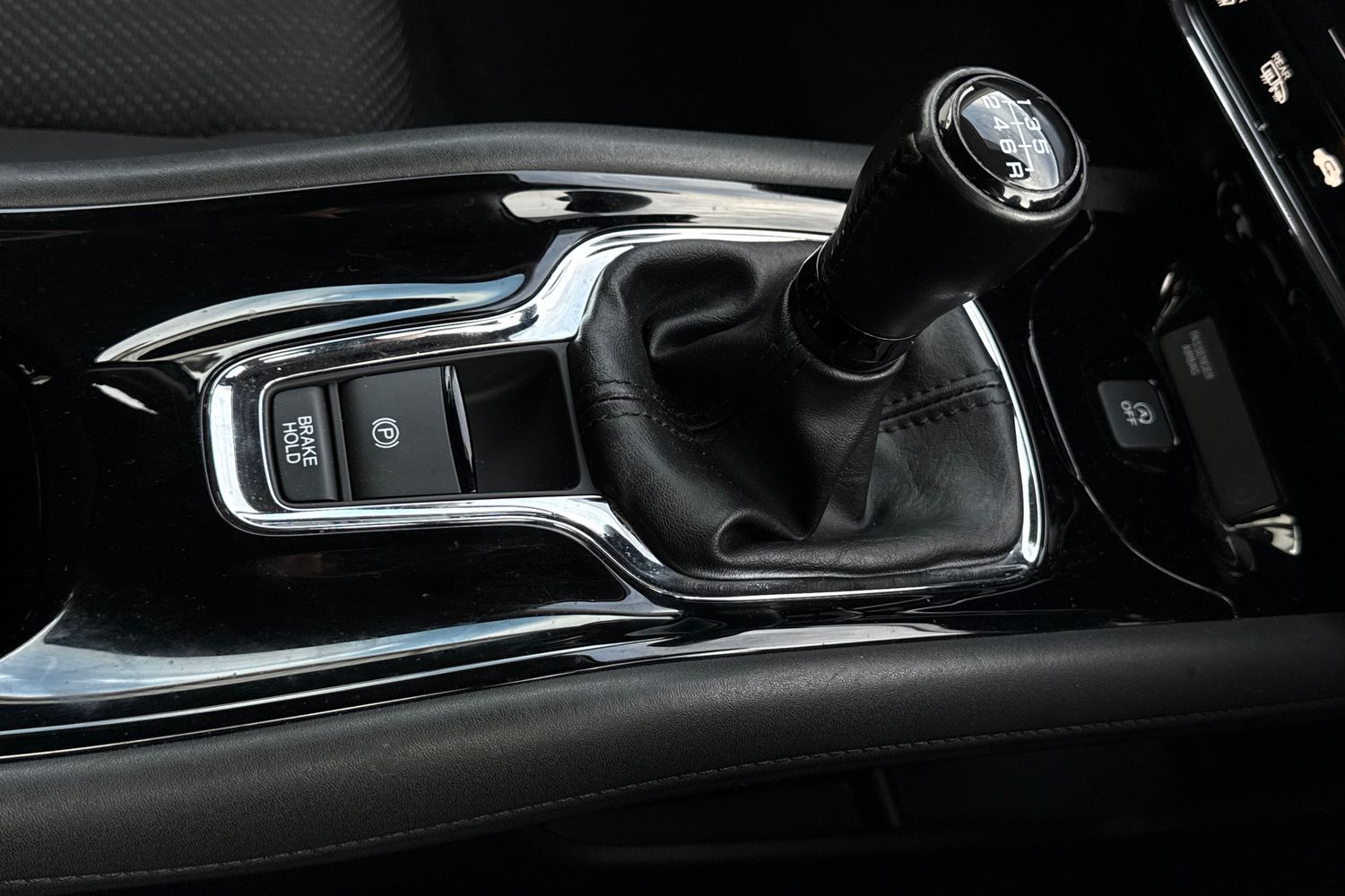 Used Honda HR-V 2018 for sale - 76718451: Photo 22