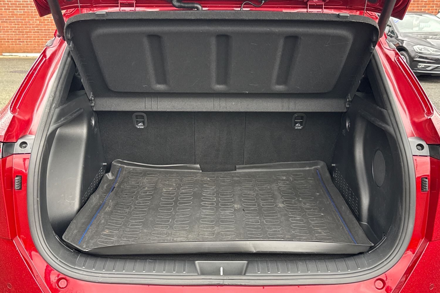 Used Hyundai KONA 2023 for sale - 77540977: Photo 9