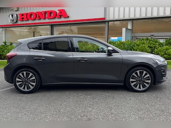 Used Ford Focus 2023 for sale - 79418765: Photo
