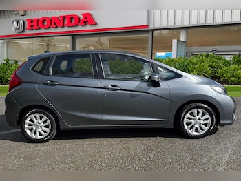 Used Honda Jazz 2018 for sale - 78251858: Photo