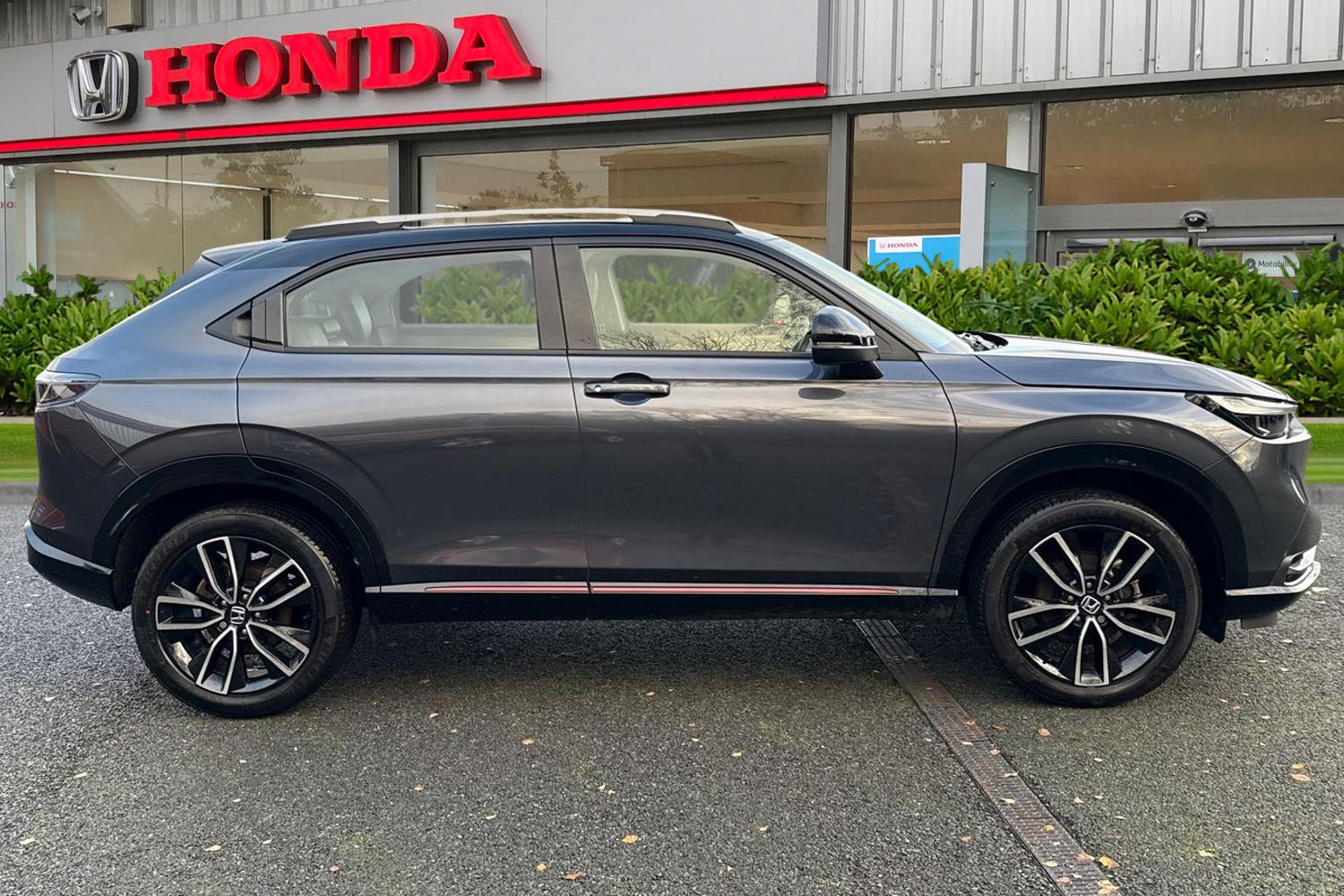 Used Honda HR-V 2023 for sale - 76836408: Photo 3