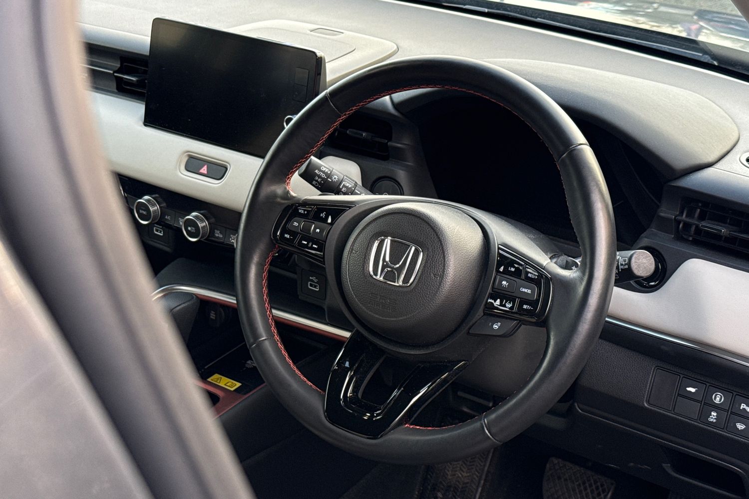 Used Honda HR-V 2023 for sale - 76836408: Photo 30