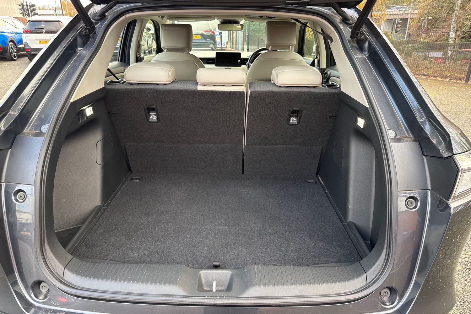 Used Honda HR-V 2023 for sale - 76836408: Photo 9