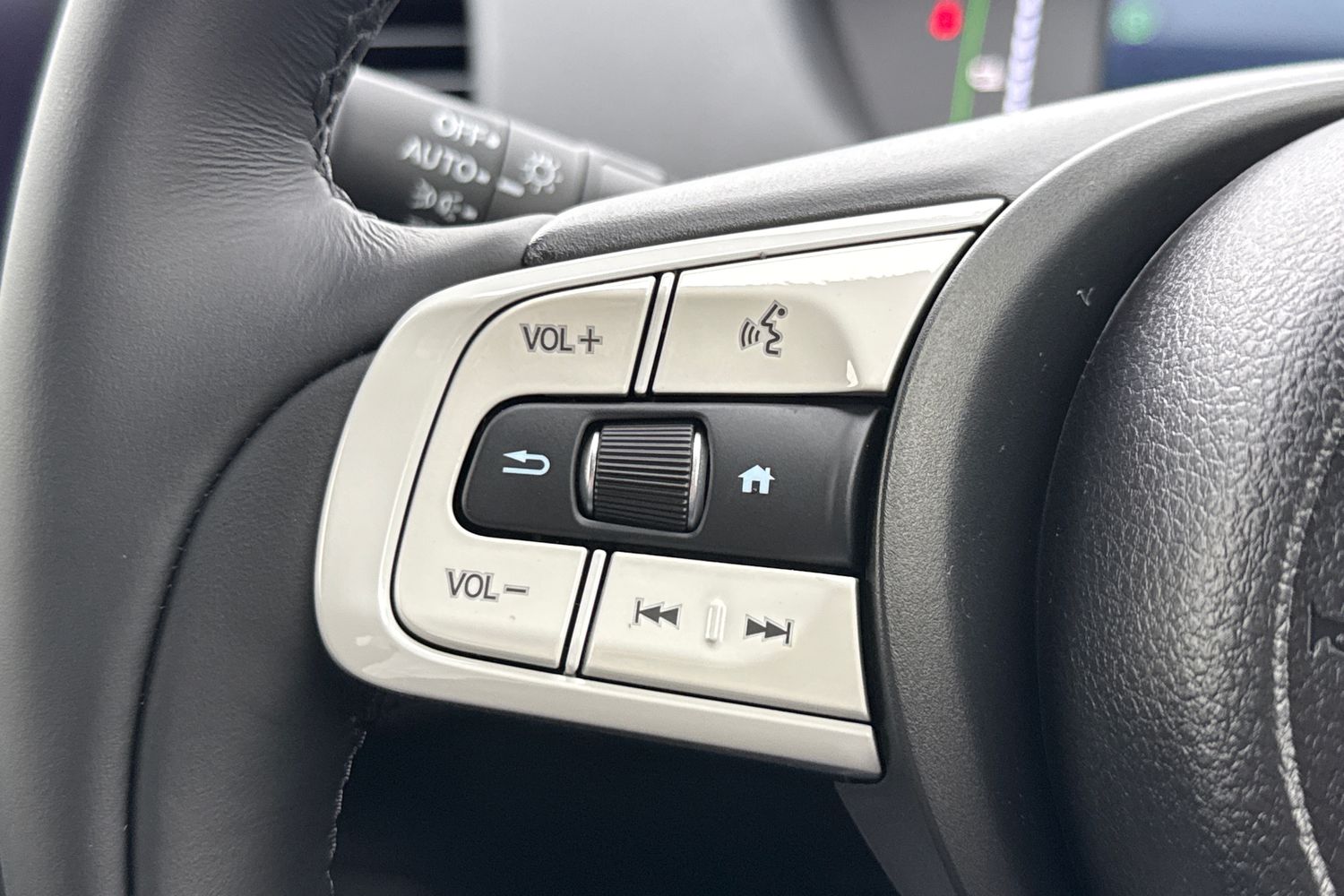 Used Honda Jazz 2025 for sale - 76558098: Photo 34