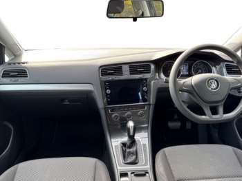 Used Volkswagen Golf 2017 for sale - 74646244: Photo