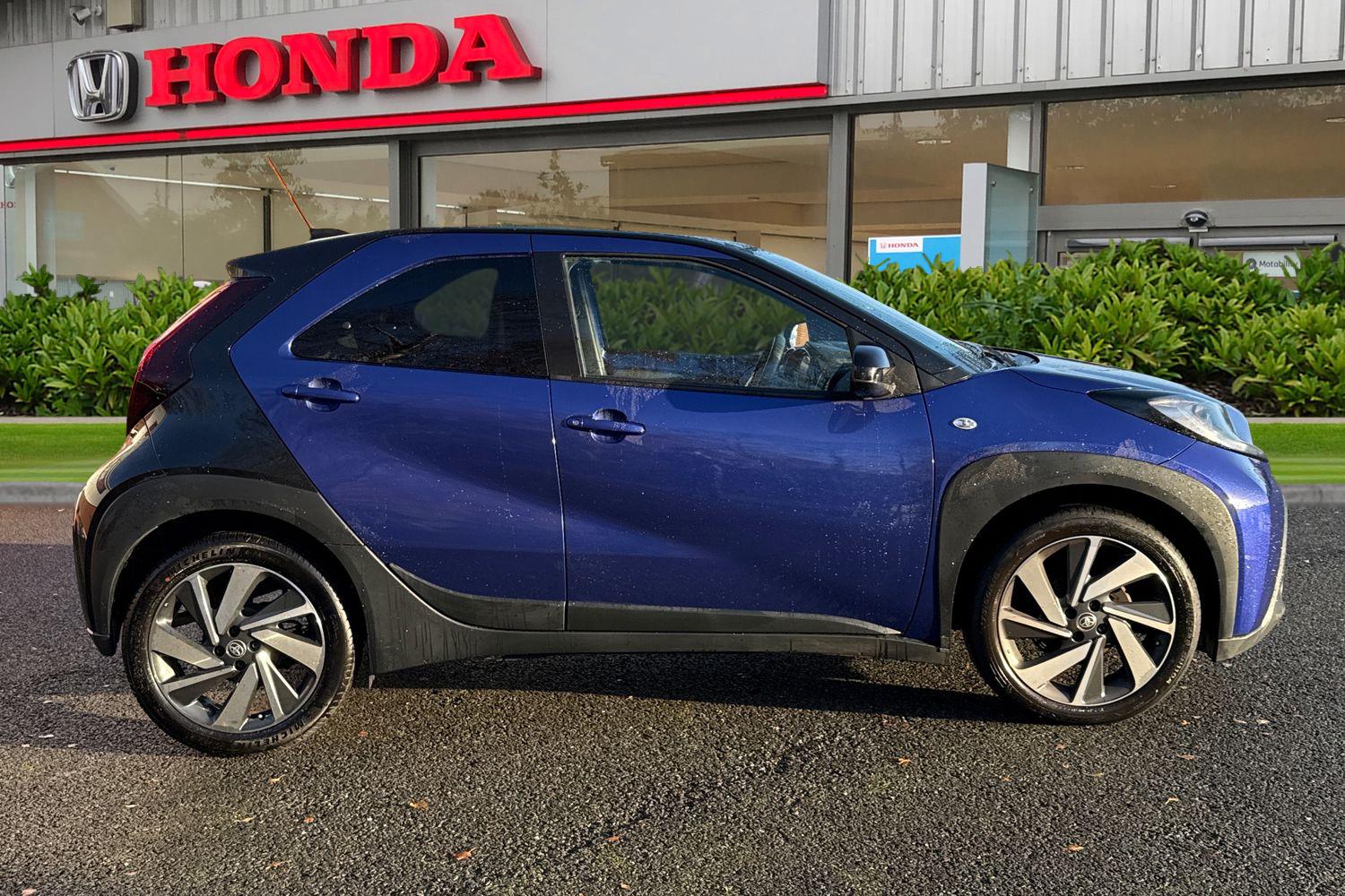 Used Toyota Aygo X 2022 for sale - 76783027: Photo 3