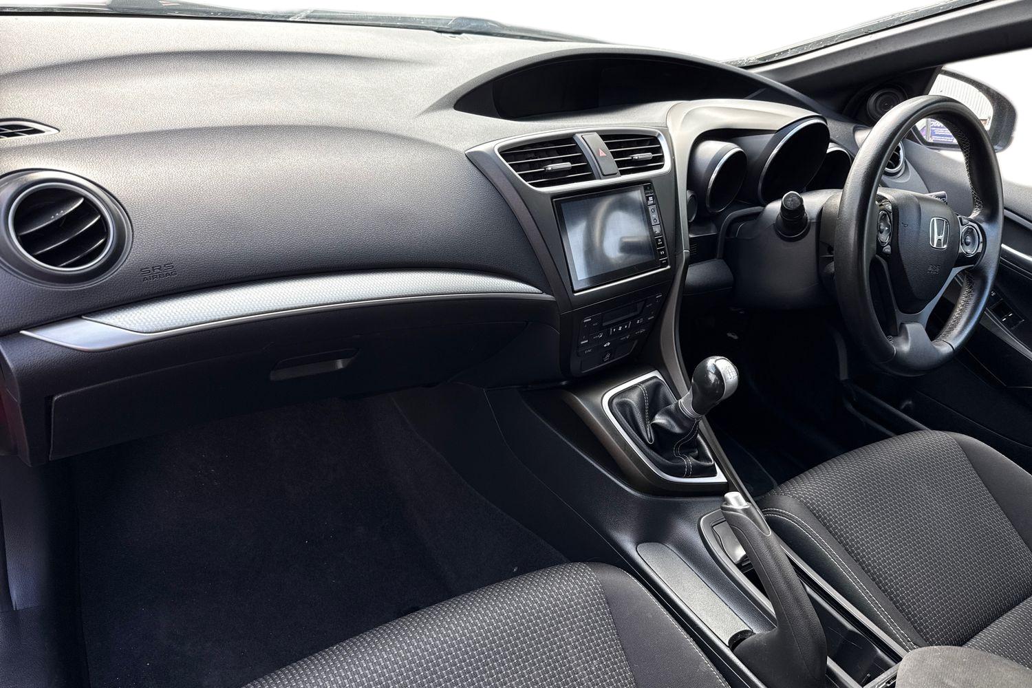 Used Honda Civic 2015 for sale - 76395395: Photo 16