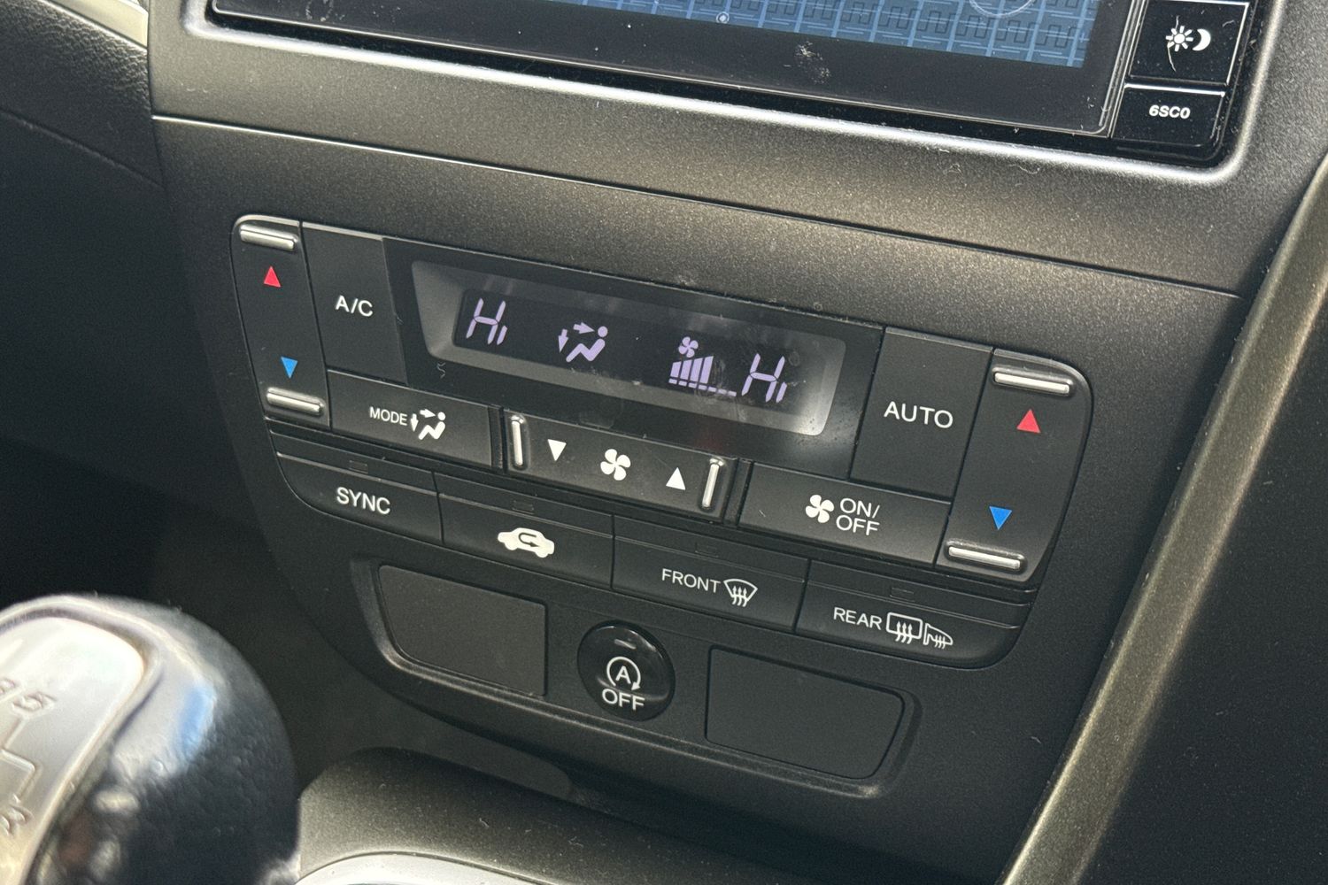 Used Honda Civic 2015 for sale - 76395395: Photo 21