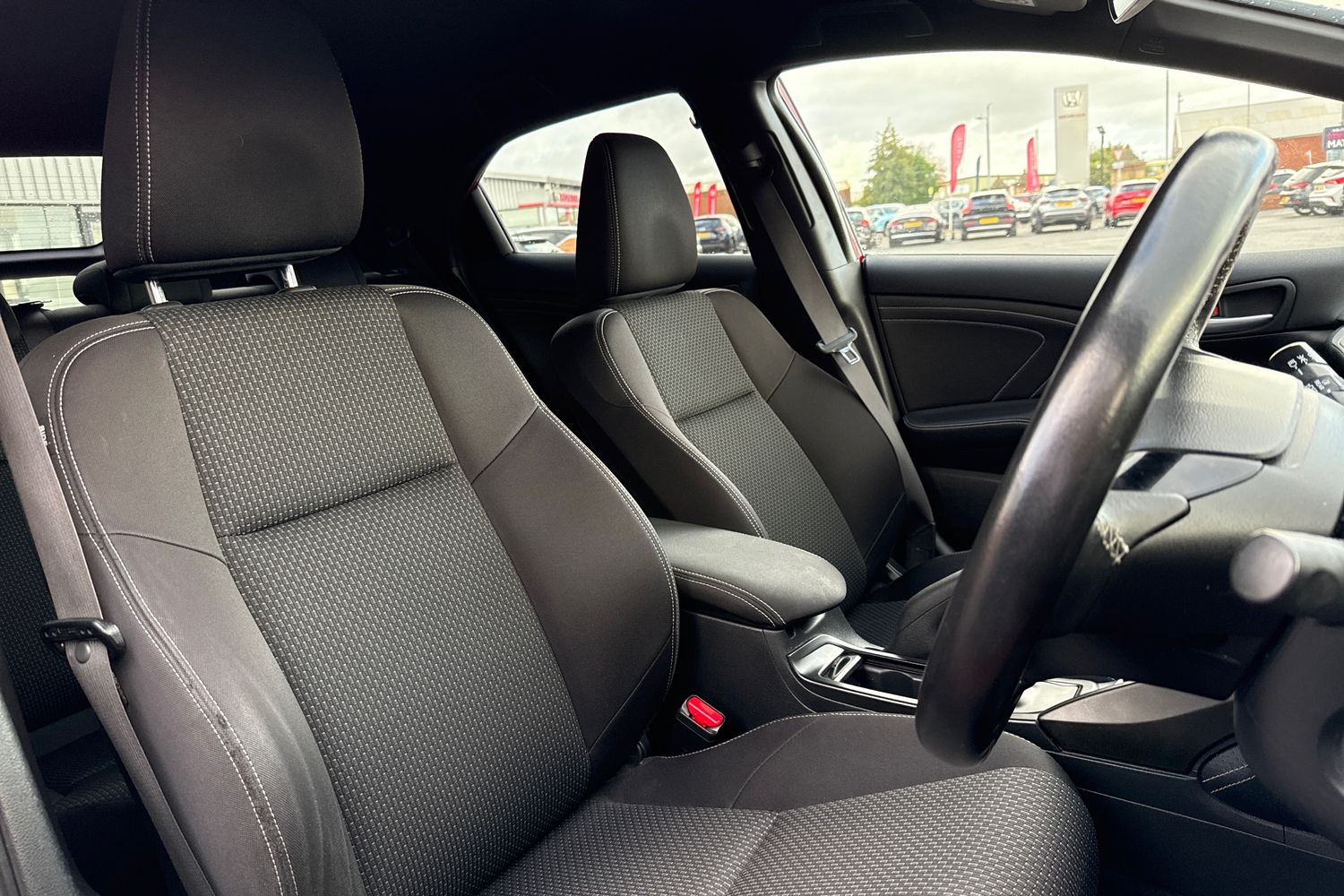 Used Honda Civic 2015 for sale - 76395395: Photo 24