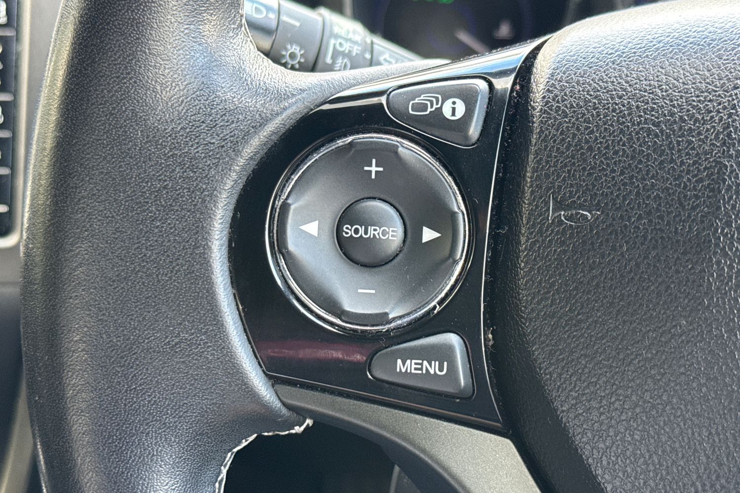 Used Honda Civic 2015 for sale - 76395395: Photo 33