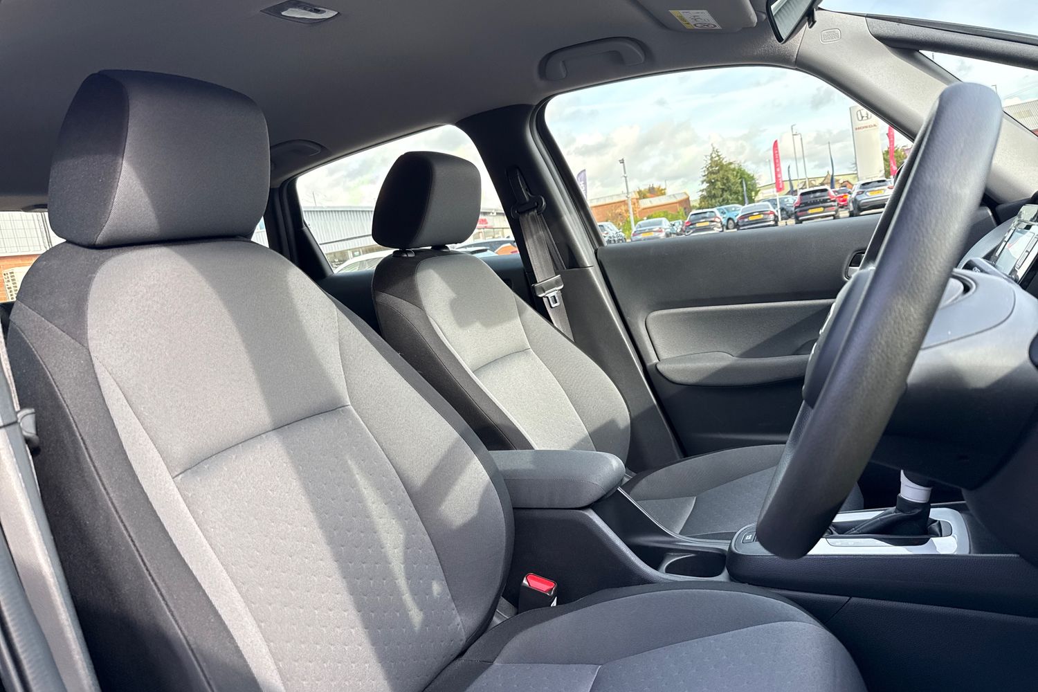 Used Honda Jazz 2021 for sale - 76411542: Photo 24