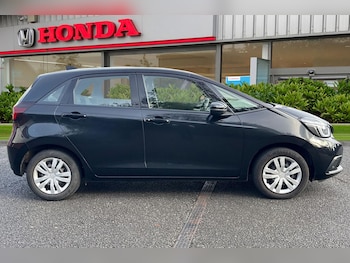 Used Honda Jazz 2021 for sale - 76411542: Photo