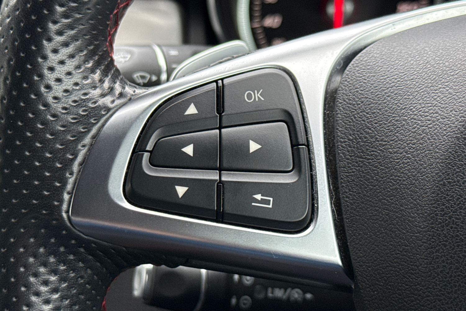 Used Mercedes-Benz GLA 2017 for sale - 77407483: Photo 35