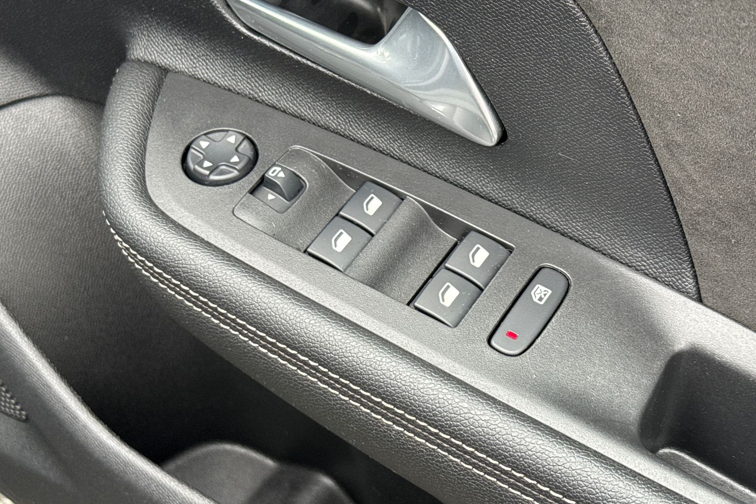 Used Vauxhall Mokka Electric 2021 for sale - 78092034: Photo 23