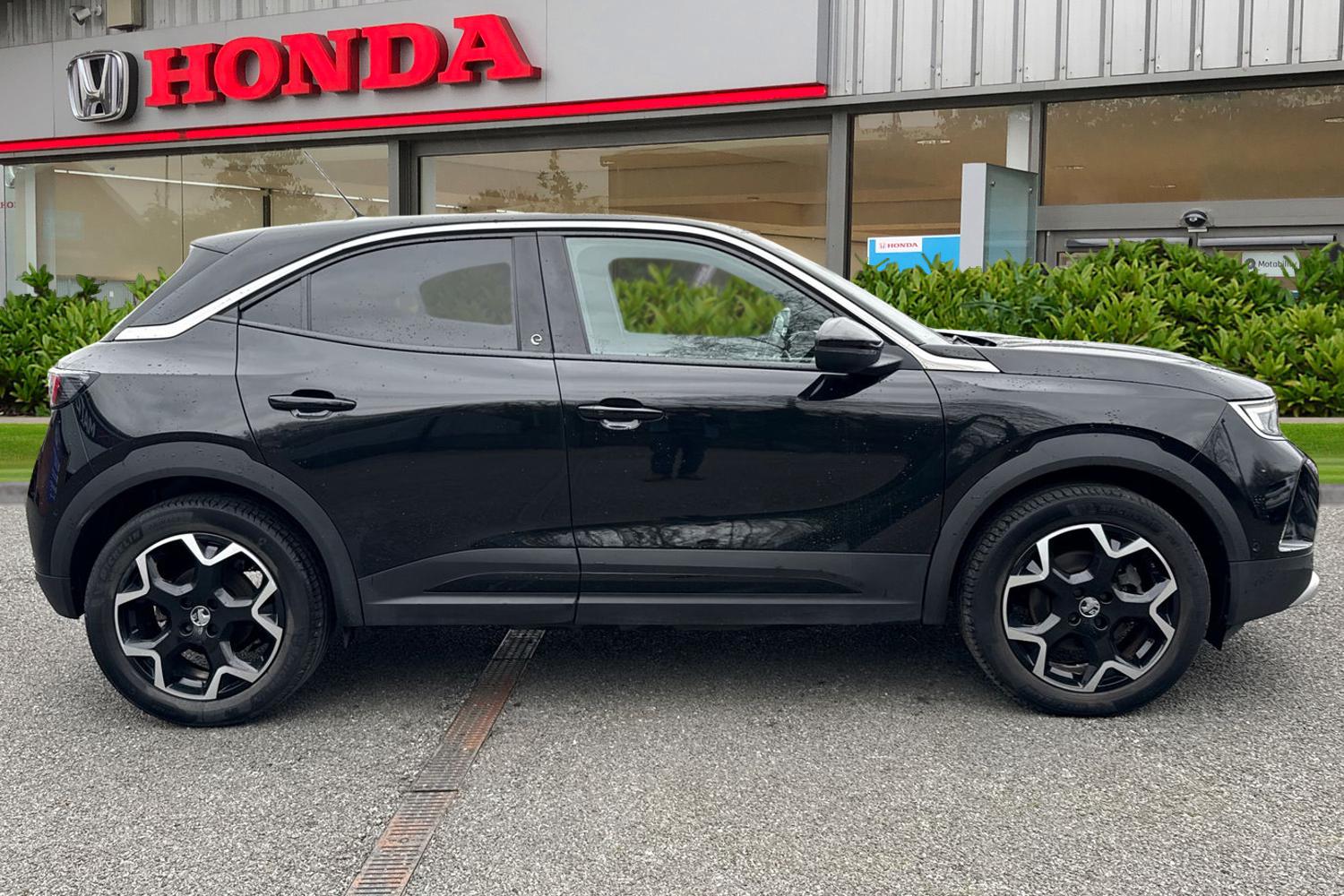 Used Vauxhall Mokka Electric 2021 for sale - 78092034: Photo 3