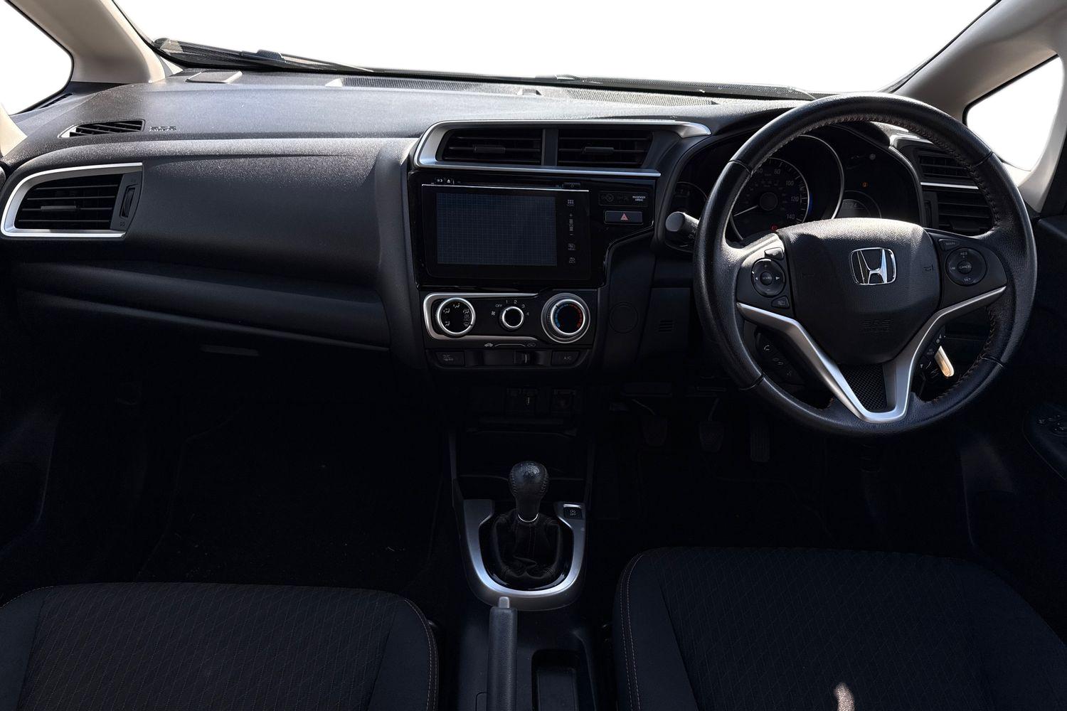 Used Honda Jazz 2018 for sale - 78107455: Photo 17