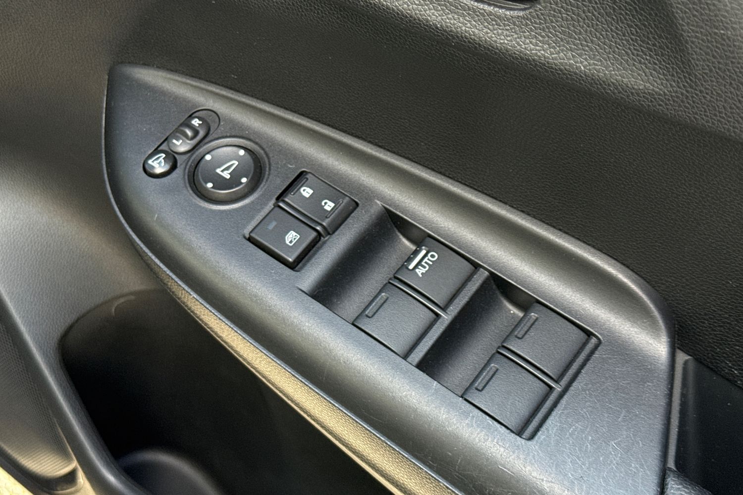 Used Honda Jazz 2018 for sale - 78107455: Photo 23