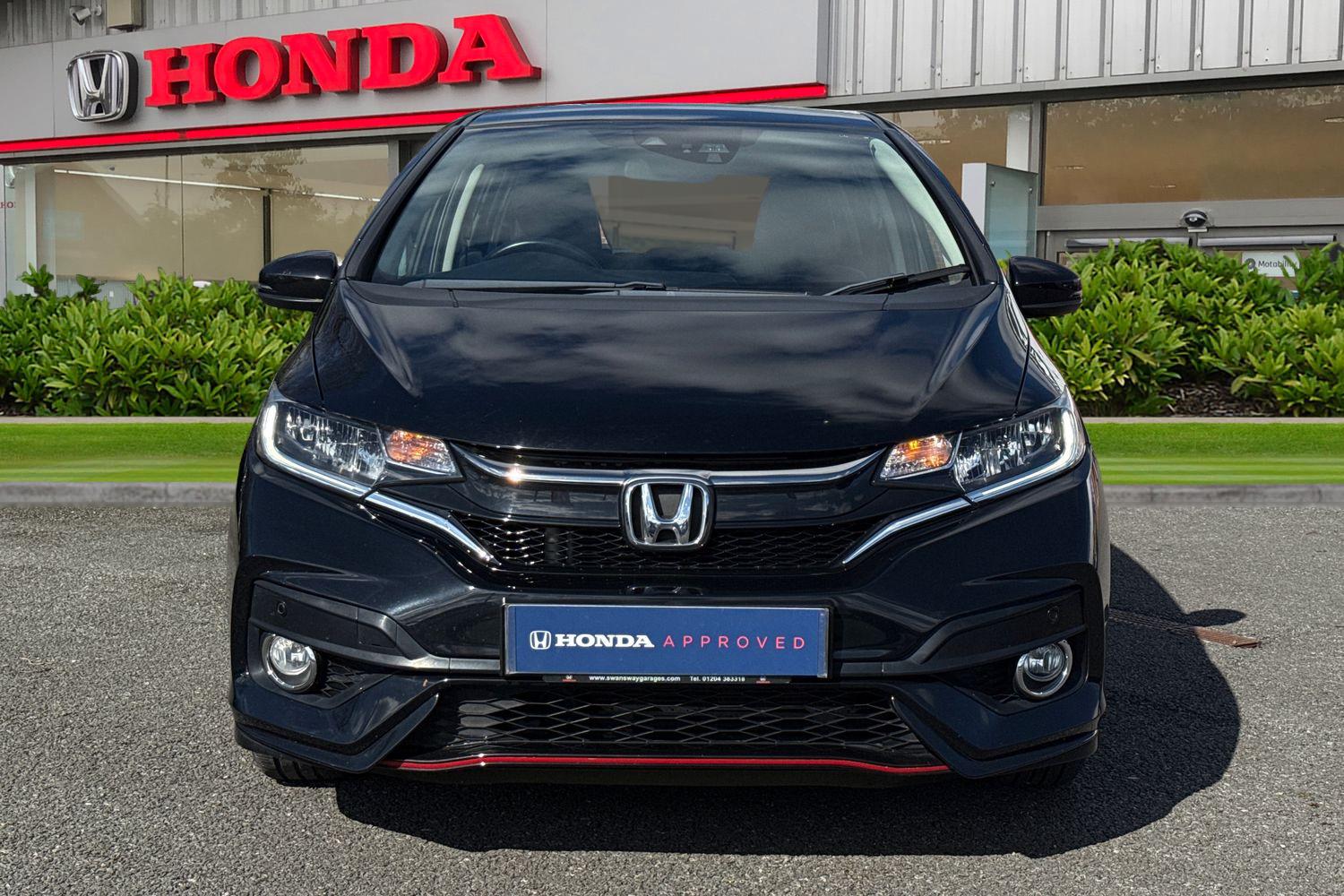 Used Honda Jazz 2018 for sale - 78107455: Photo 4