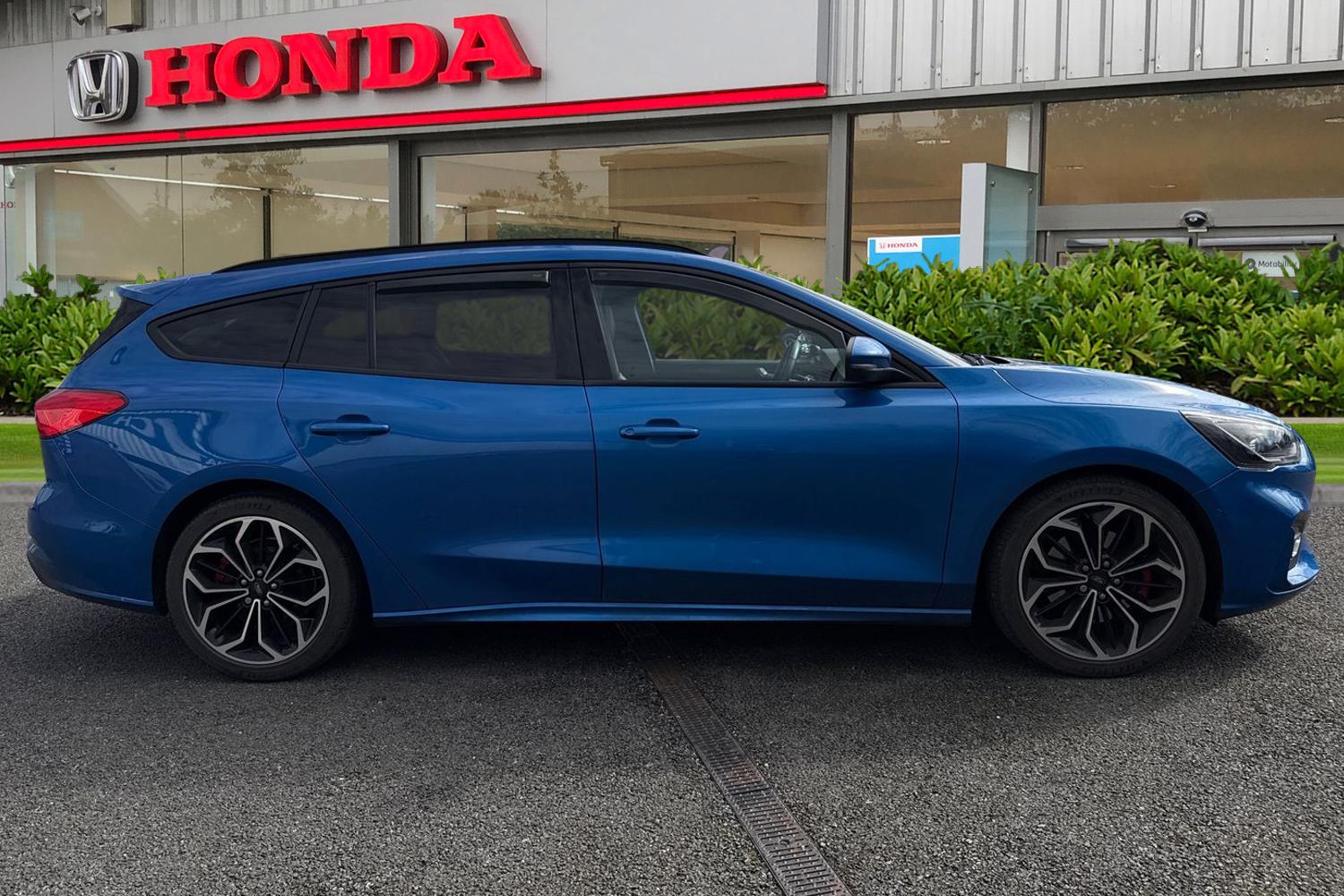 Used Ford Focus 2020 for sale - 78029408: Photo 3