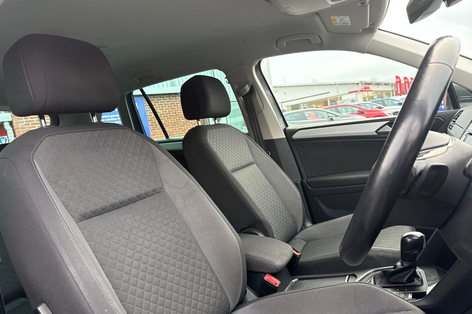 Used Volkswagen Tiguan 2020 for sale - 76805299: Photo 24