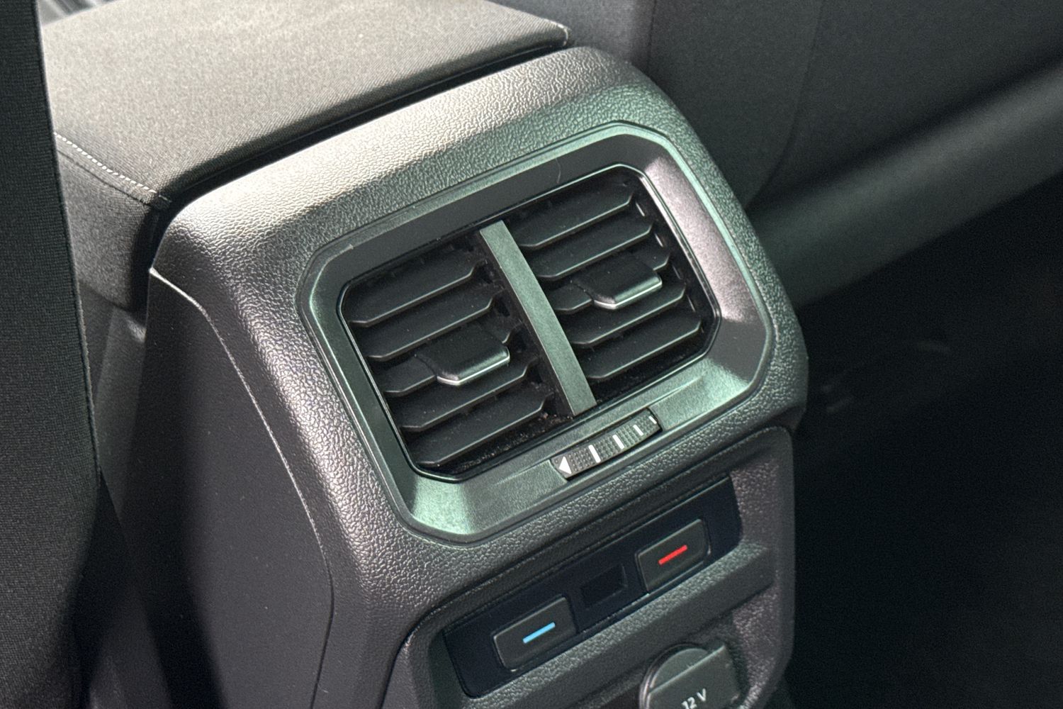 Used Volkswagen Tiguan 2020 for sale - 76805299: Photo 32