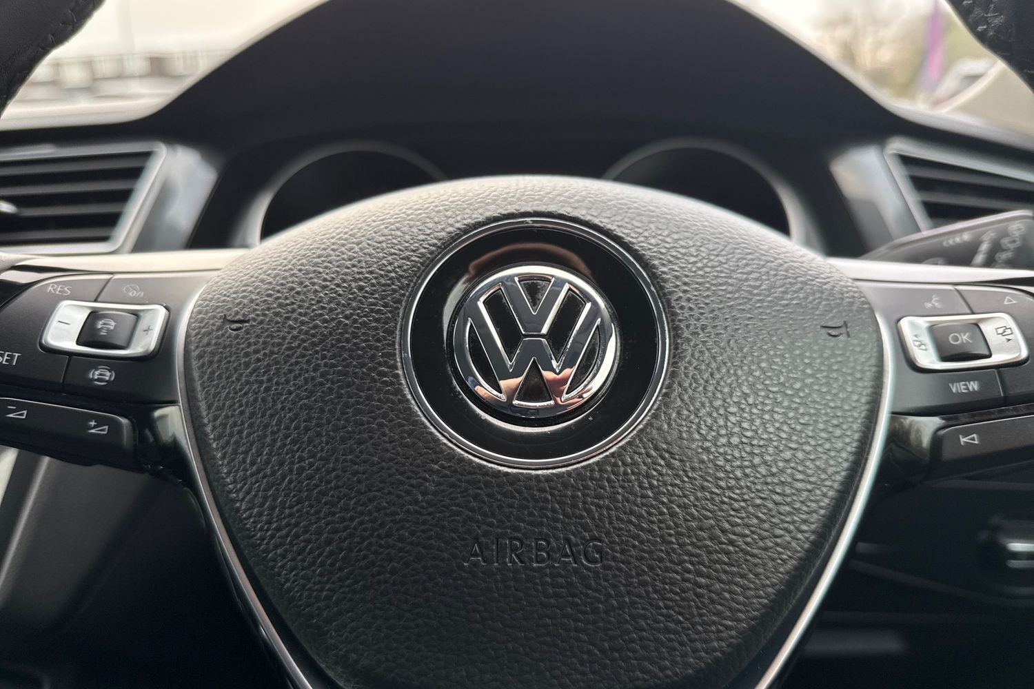 Used Volkswagen Tiguan 2020 for sale - 76805299: Photo 36