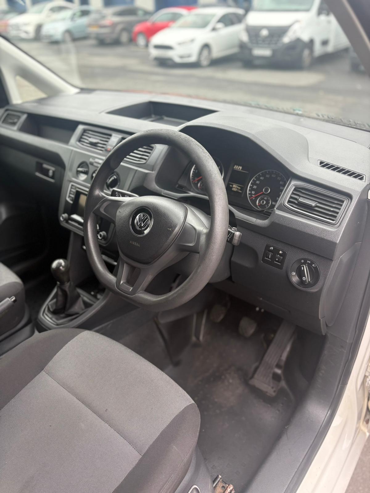 Used Volkswagen Caddy 2017 for sale - 76257951: Photo 15