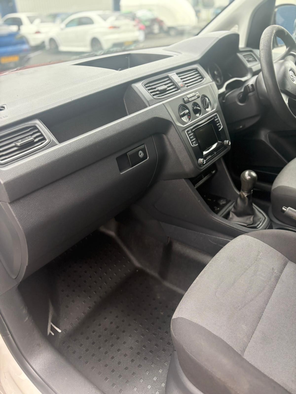 Used Volkswagen Caddy 2017 for sale - 76257951: Photo 19