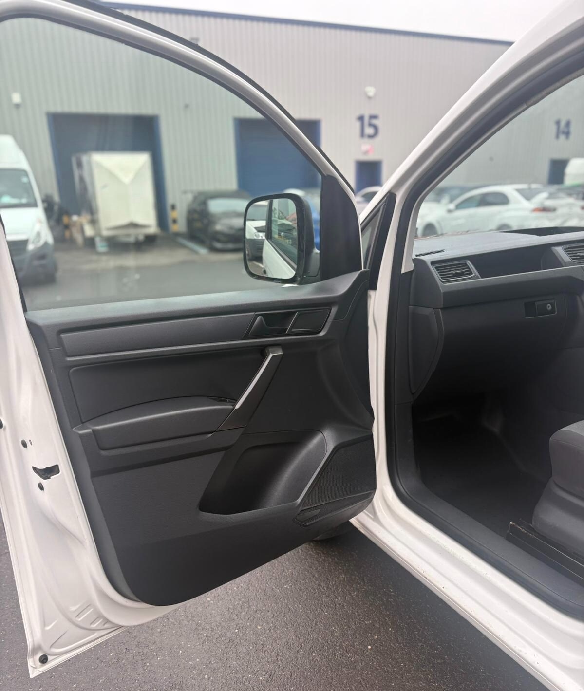 Used Volkswagen Caddy 2017 for sale - 76257951: Photo 22