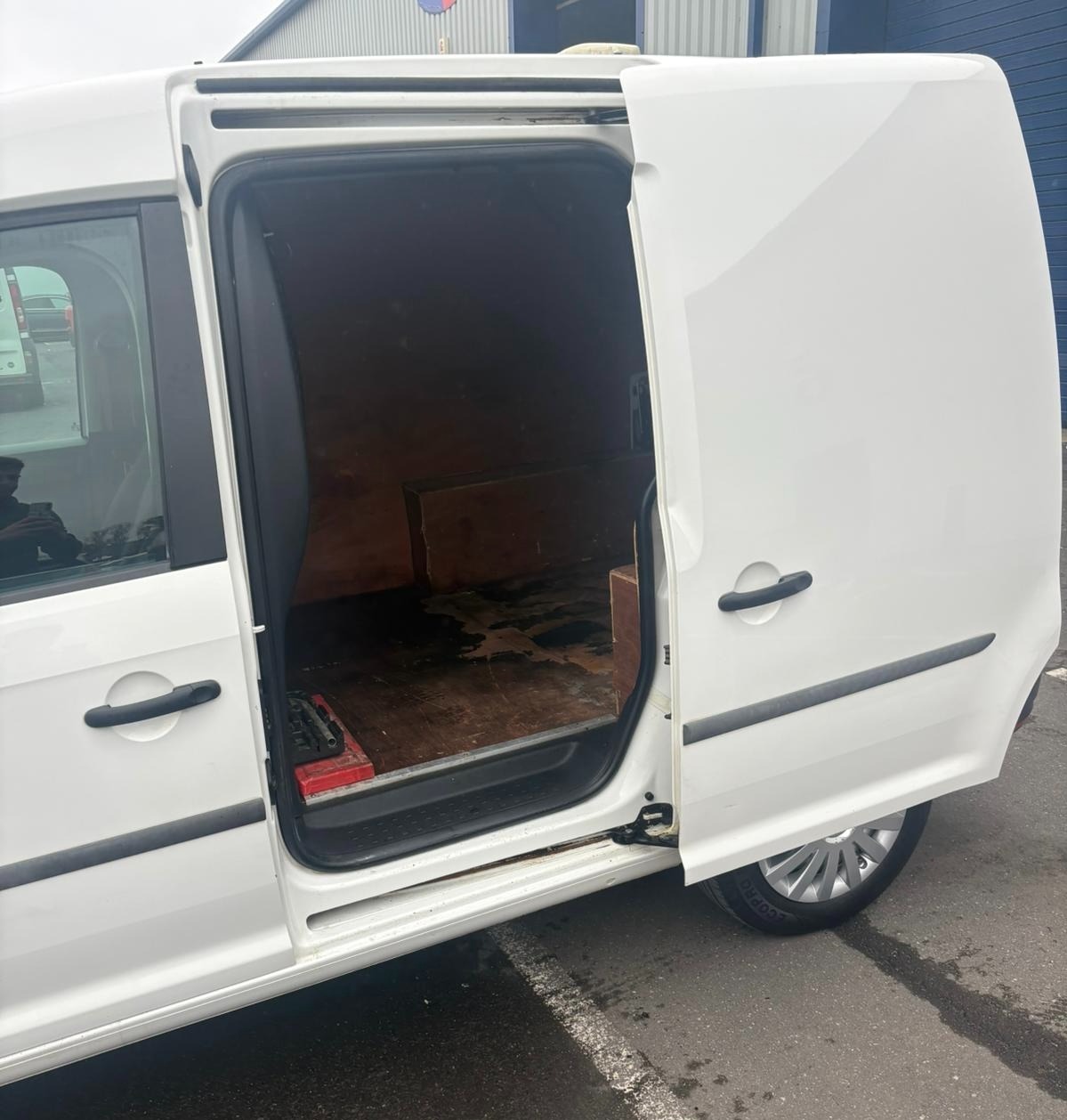 Used Volkswagen Caddy 2017 for sale - 76257951: Photo 24