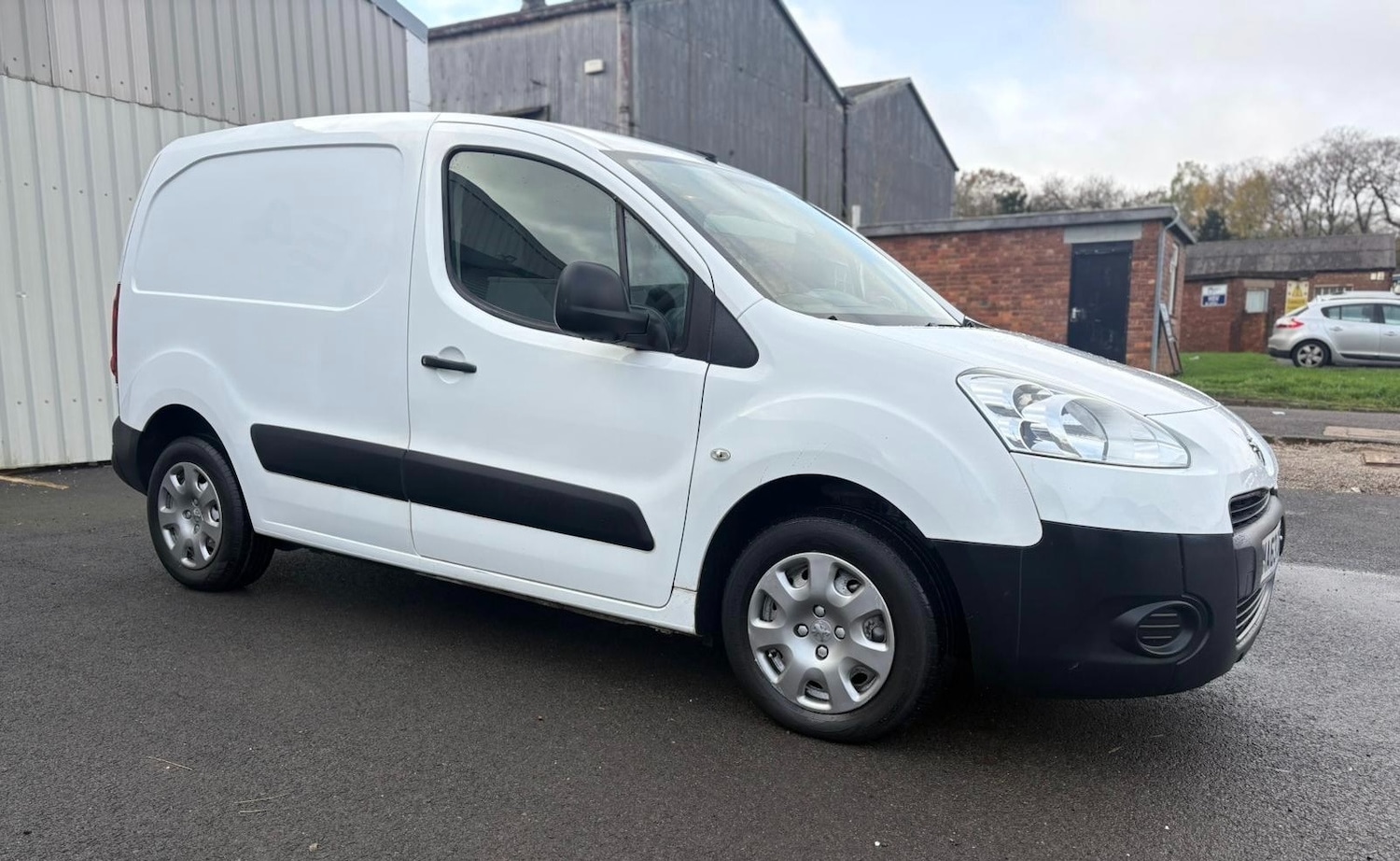 Used Peugeot Partner 2013 for sale - 76637512: Photo 4