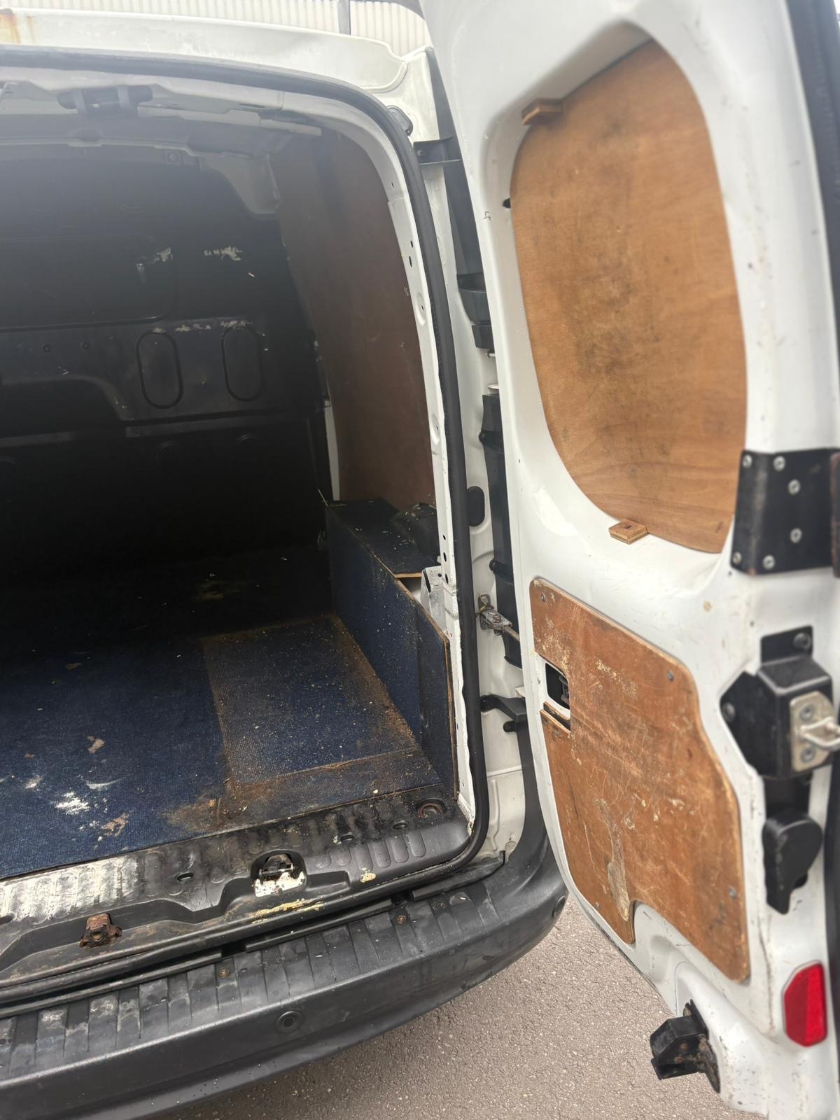 Used Renault Kangoo 2012 for sale - 76281698: Photo 27