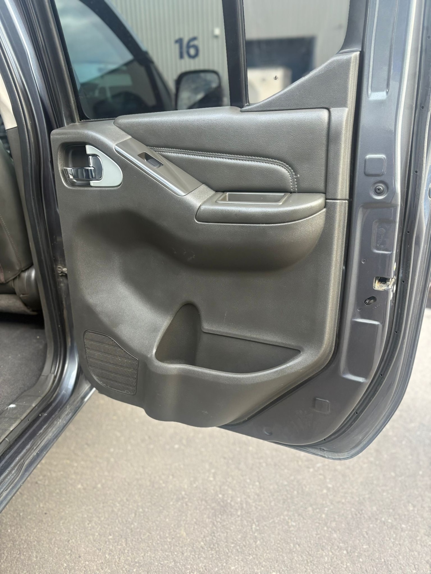 Used Nissan Navara 2014 for sale - 76941831: Photo 16